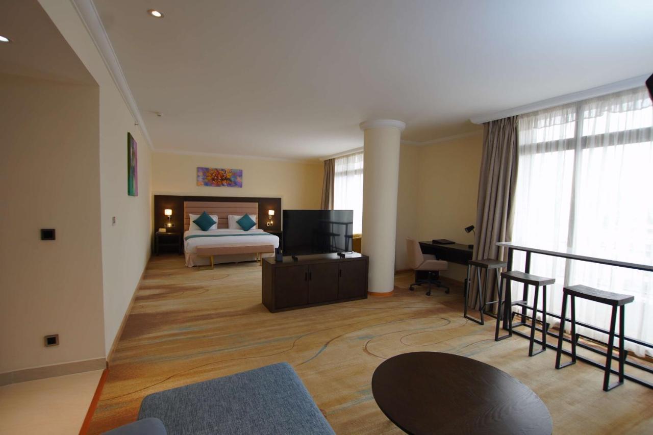Best Western Premier Dynasty Адис Абеба Екстериор снимка