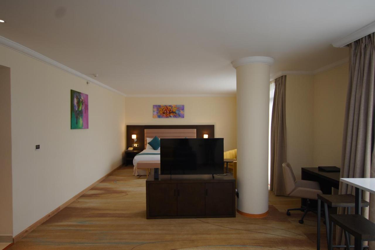 Best Western Premier Dynasty Адис Абеба Екстериор снимка