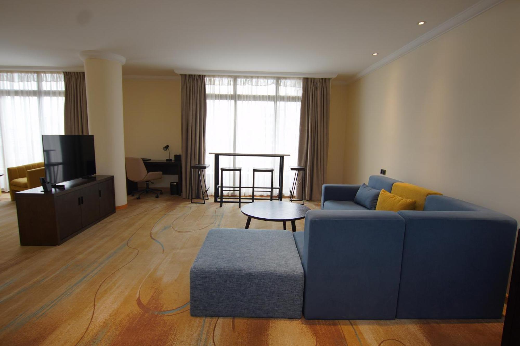 Best Western Premier Dynasty Адис Абеба Екстериор снимка